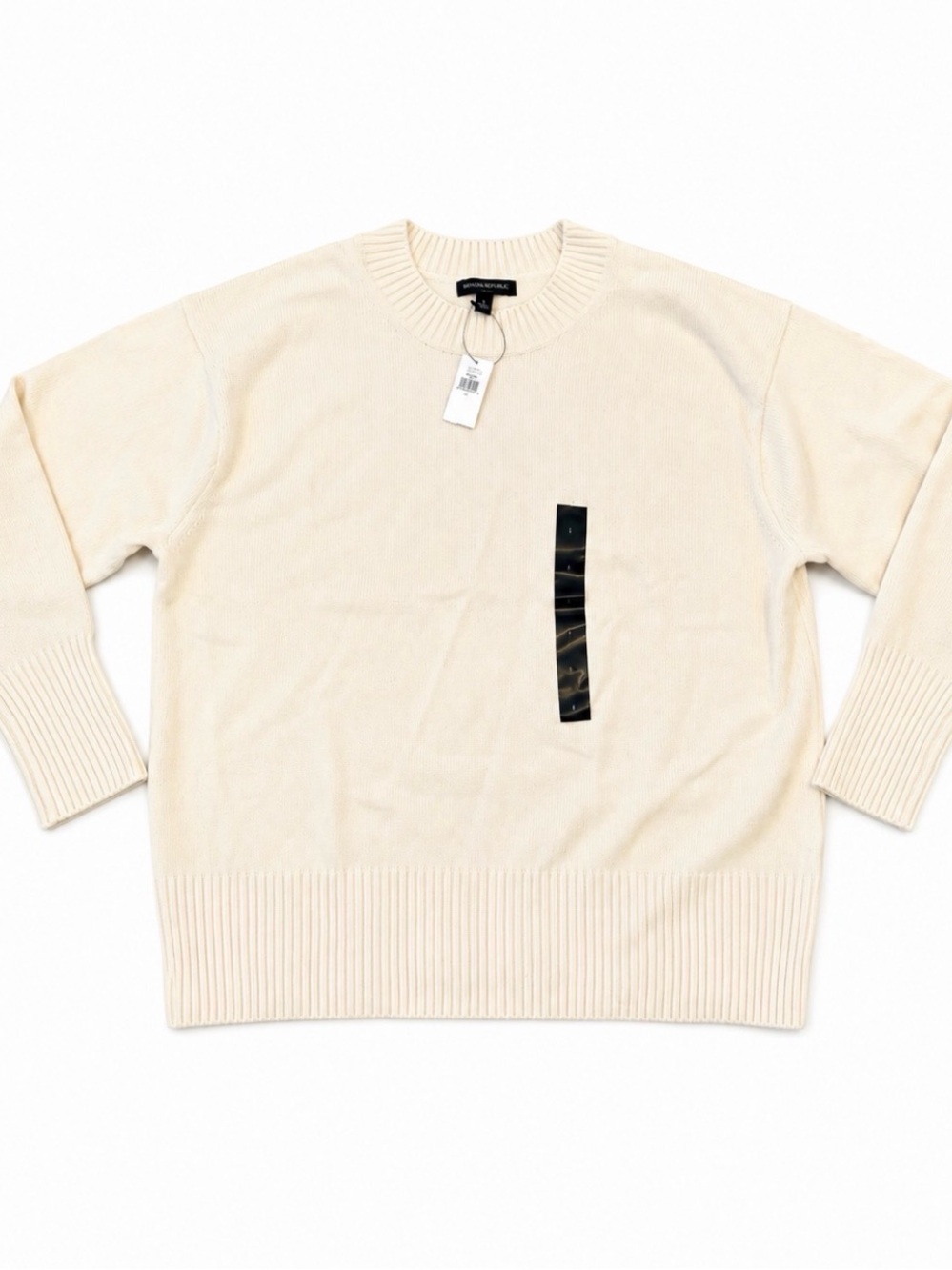 Banana Republic Women's Classic Crewneck Sweater Cream NWT size Large cozy soft